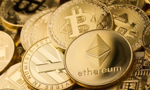Altcoins vs. Bitcoin: vantagens e desvantagens de investir em moedas alternativas
